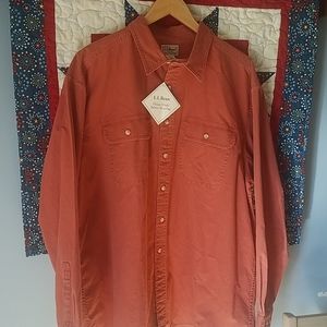Men's Long Sleeve Botton Up Shirt